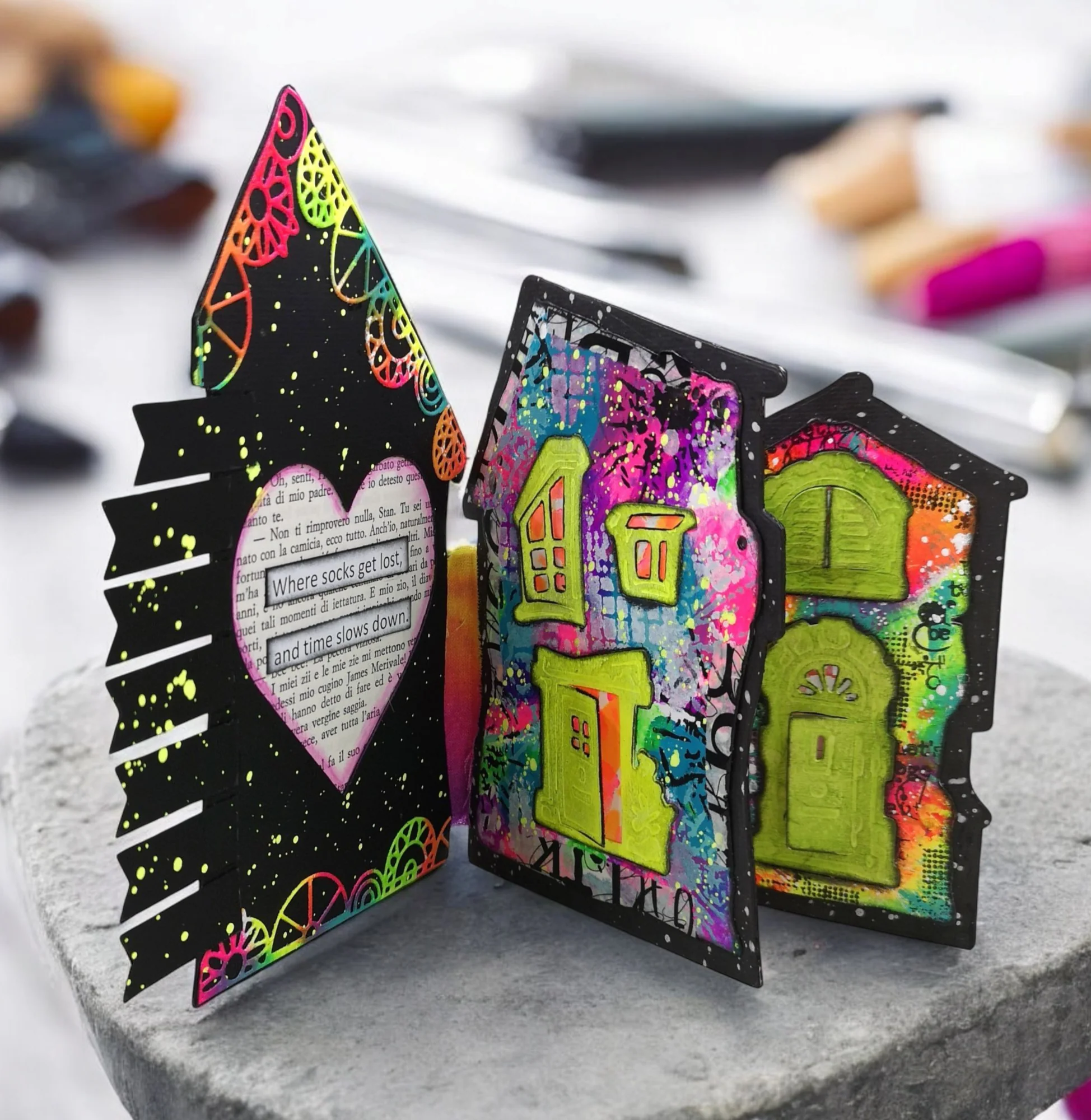 DI-99 - Die-Cutting Die Set - Topsy-Turvy Home - Image 14