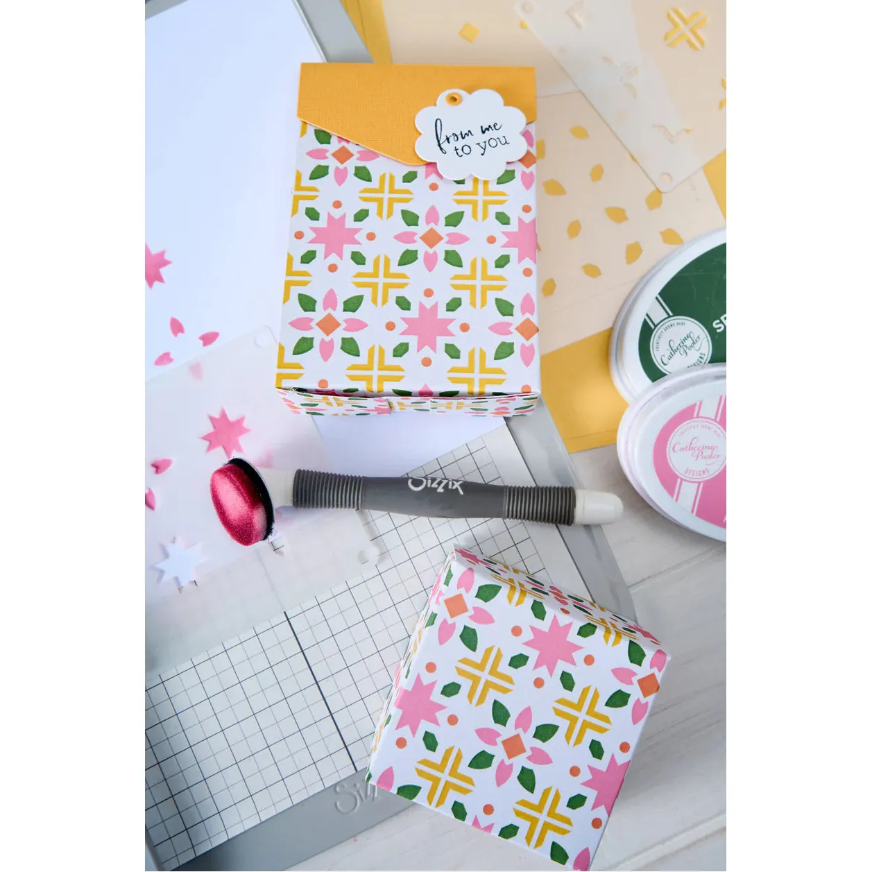 Sizzix Mini Layered Stencils Print & Pattern Patchework Tile (4pcs) by Catherine Pooler - Image 3